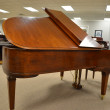 1975 Baldwin SF grand piano in walnut - Grand Pianos